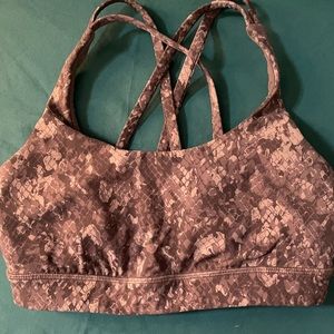 Lululemon Energy sports bra, sz 4